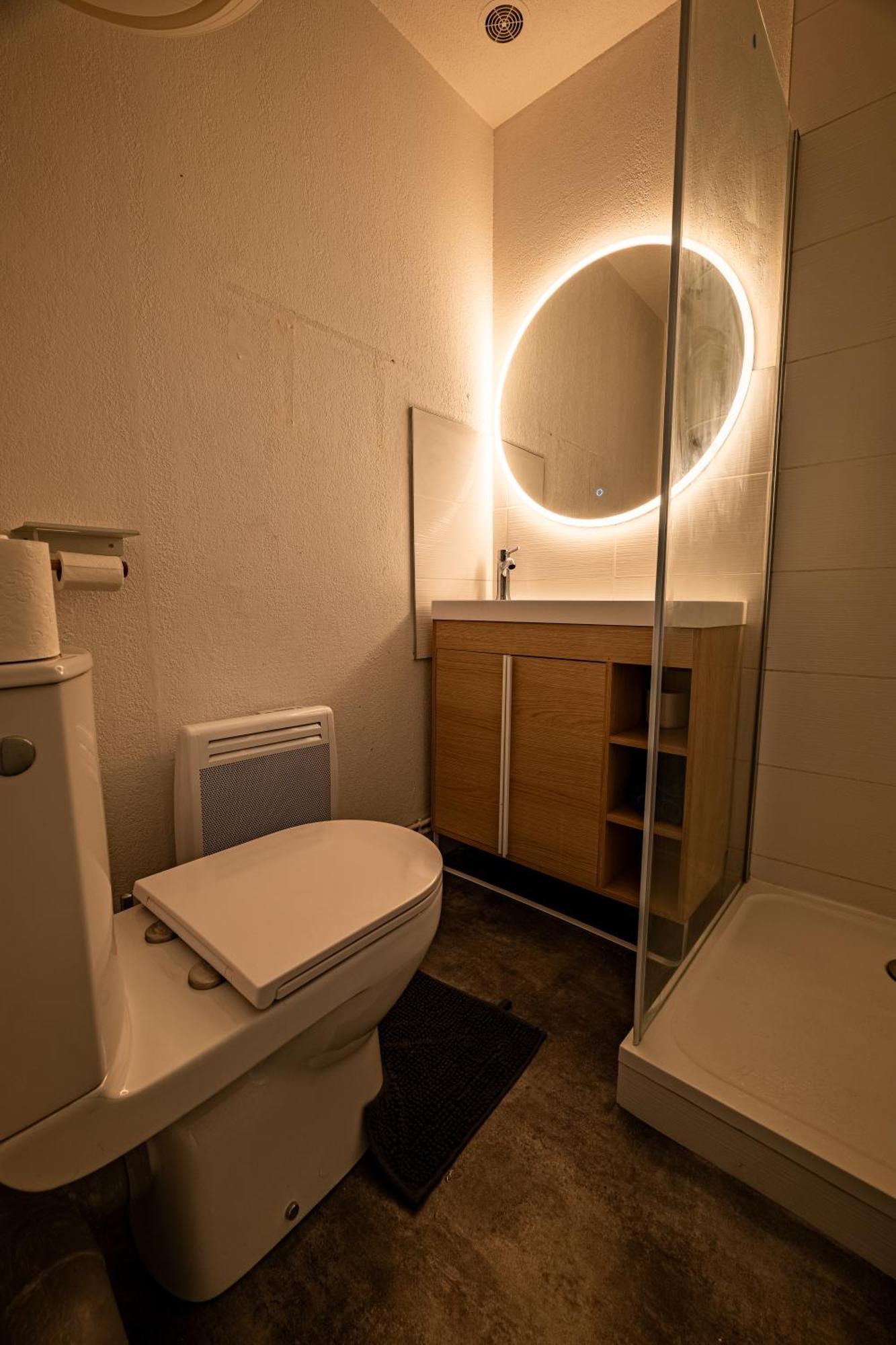 Les Suites Du Palais Des Expositions Perpignan Buitenkant foto