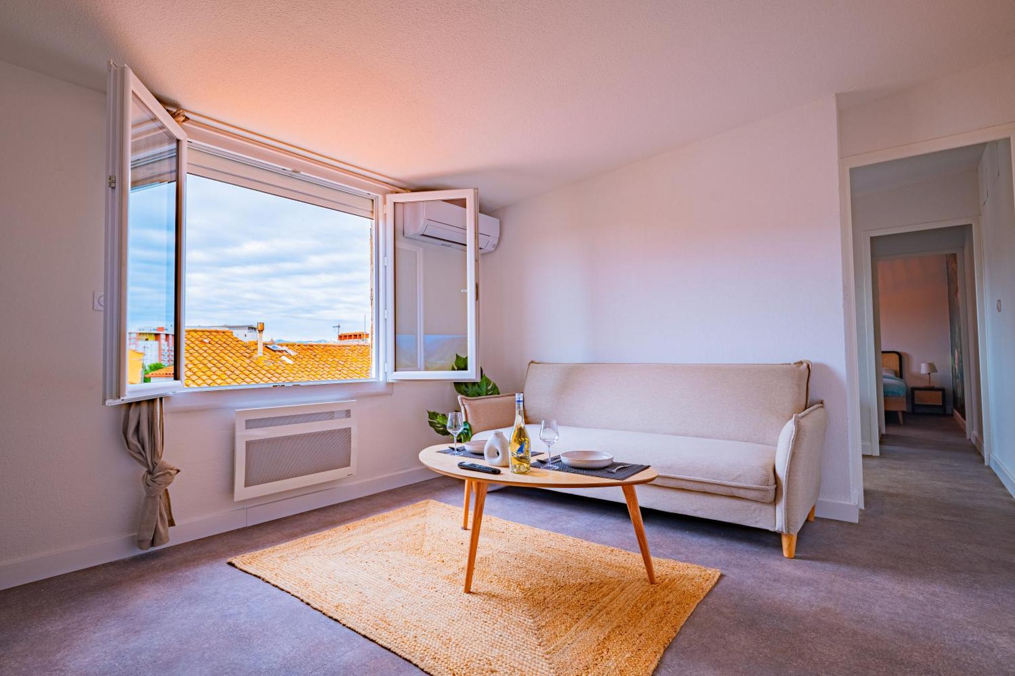 Les Suites Du Palais Des Expositions Perpignan Buitenkant foto