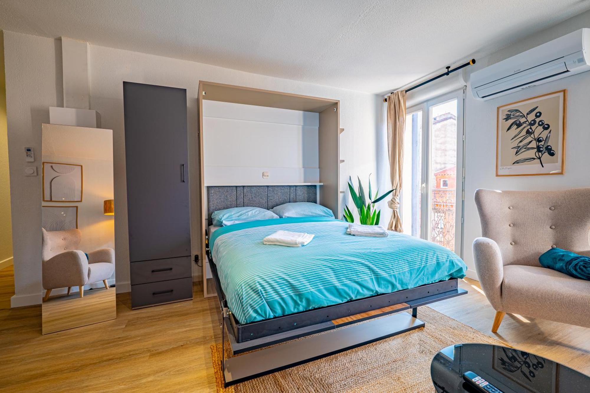 Les Suites Du Palais Des Expositions Perpignan Buitenkant foto